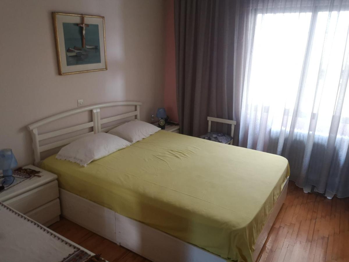 Comfortable Apartment In Kato Toumpa テッサロニキ エクステリア 写真